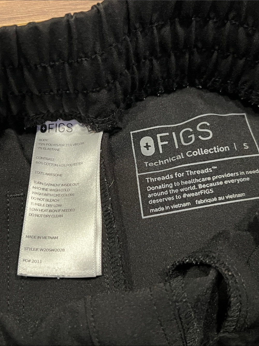 Figs Women’s Zamora Jogger in Black Size Small - Picture 2 of 8